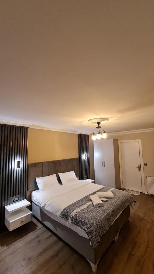 Golden Arrow Suites Istanbul Bagian luar foto