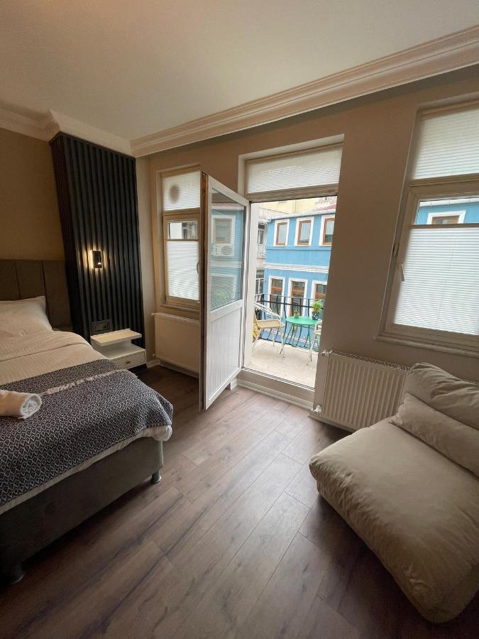 Golden Arrow Suites Istanbul Bagian luar foto