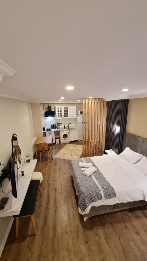 Golden Arrow Suites Istanbul Bagian luar foto
